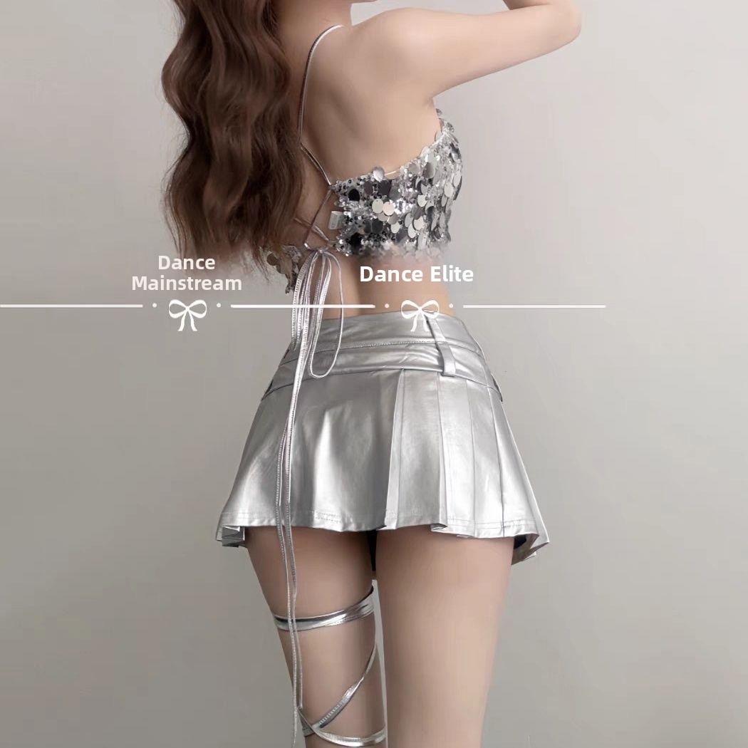 Ethnic Fashion Trends 2026 - 2026년 유행하는 시크하고 섹시한 실버 탑